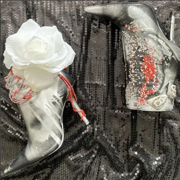 Haute Nouveau Leather Bootie (6) - Picture 3 of 4